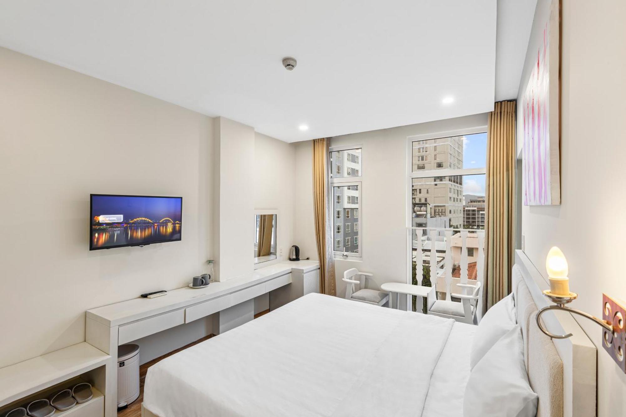 Alyssa Hotel Da Nang Zewnętrze zdjęcie