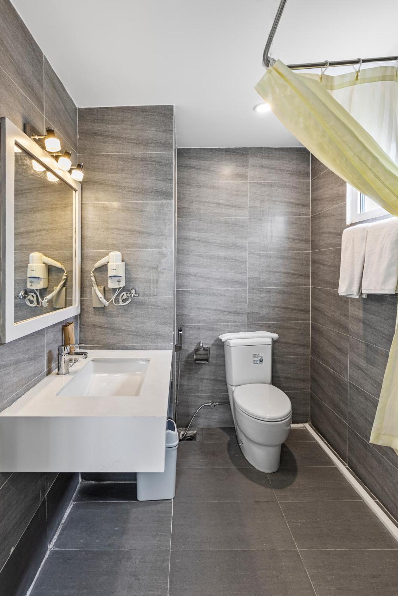 Alyssa Hotel Da Nang Zewnętrze zdjęcie