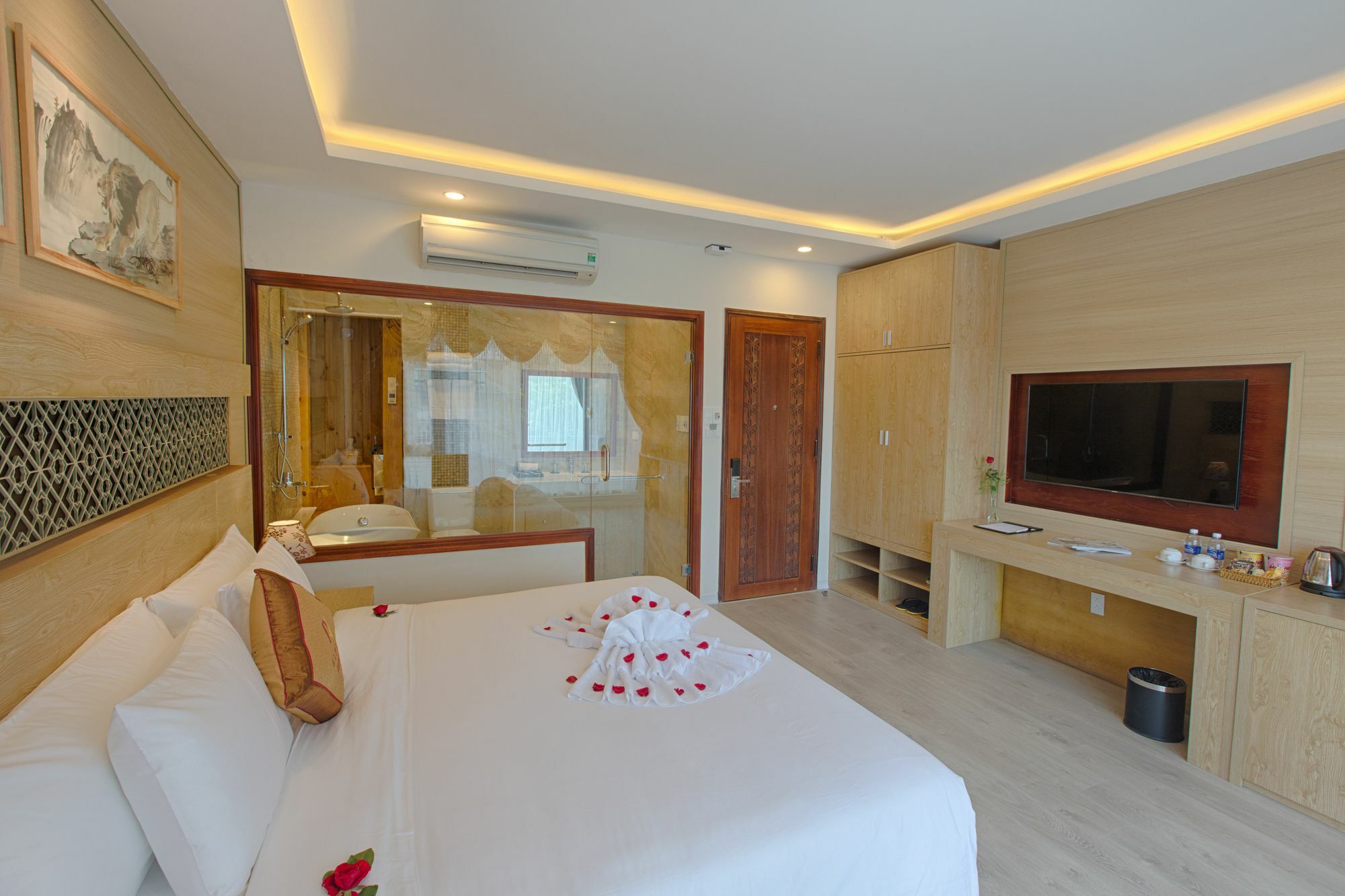 Alyssa Hotel Da Nang Zewnętrze zdjęcie